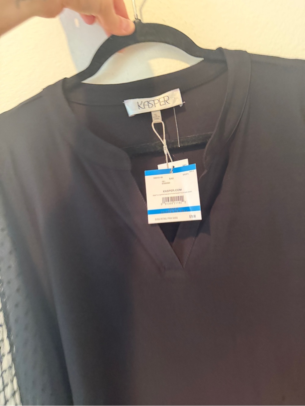 Kasper Black V-Neck Top with Retail Tag